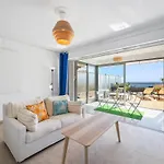 Διαμέρισμα Lhorizon - Vue - Terrasse - Parking - Wifi *