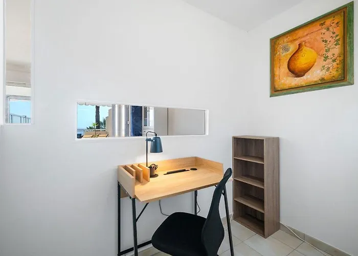 Lhorizon - Vue - Terrasse - Parking - Wifi アパート マントン